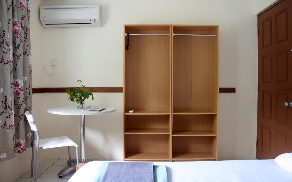 Morning Glory Guest House Kuching Phòng bức ảnh